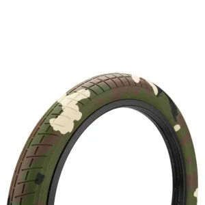 Cubierta Mission Tracker Camo 20 x 2.40 para BMX Freestyle en color camuflaje con gran estabilidad y agarre